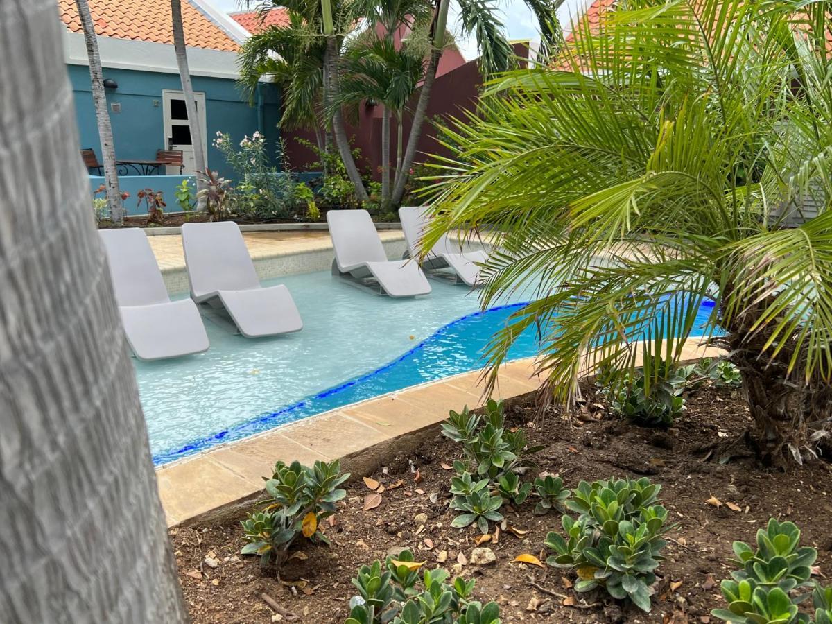 וילמסטאד Kura Botanica Hotel מראה חיצוני תמונה